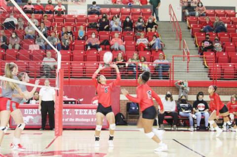 Fillies stop Lady Cubs in sweep