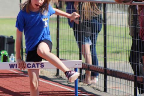 Wellman Union holds track meet for kids