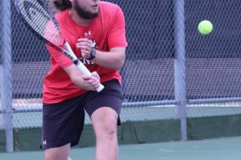 Brownfield Tennis has heated match up with Shallowater