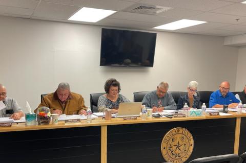 Serbantez Oversees First Commissioners Court of theYear