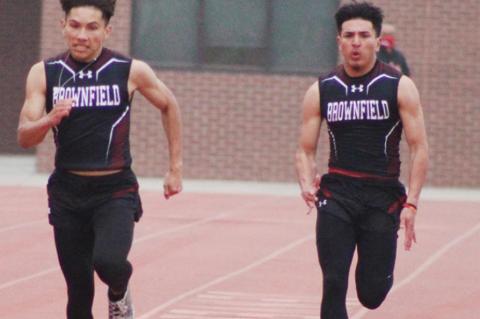 Brownfield track and field compete in Area Round