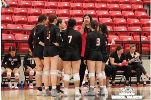 Lady Cubs fall to Plains in final pre-district game