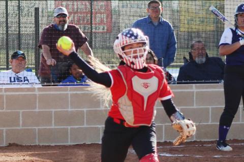 Lady Cubs score 11 in first inning in rout over Dimmitt