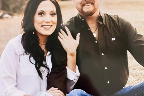 Charlie and Teresa Carr would like to announce the engagement of their daughter Katie Jo Carr to Kaleb Curry of Seminole